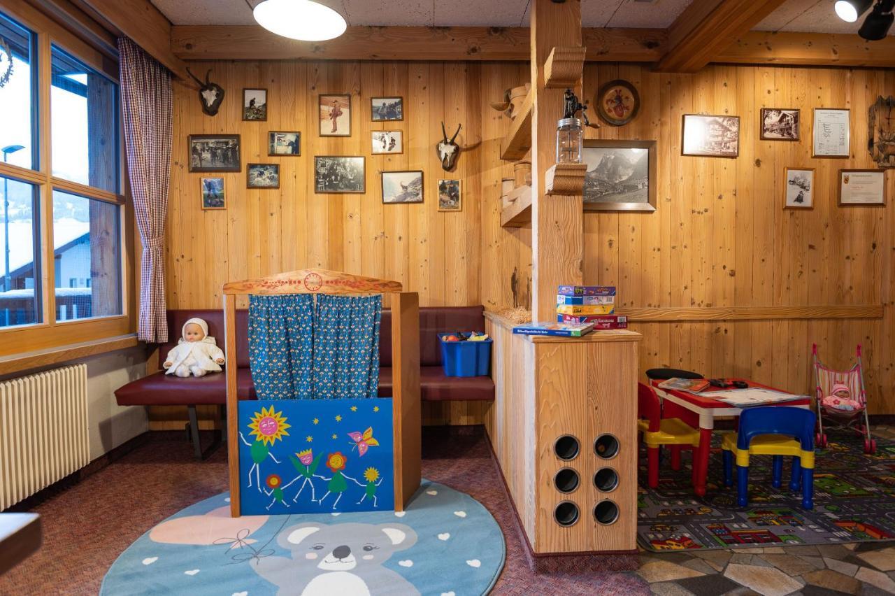 Basic Rooms Jungfrau Lodge Grindelwald Exterior photo